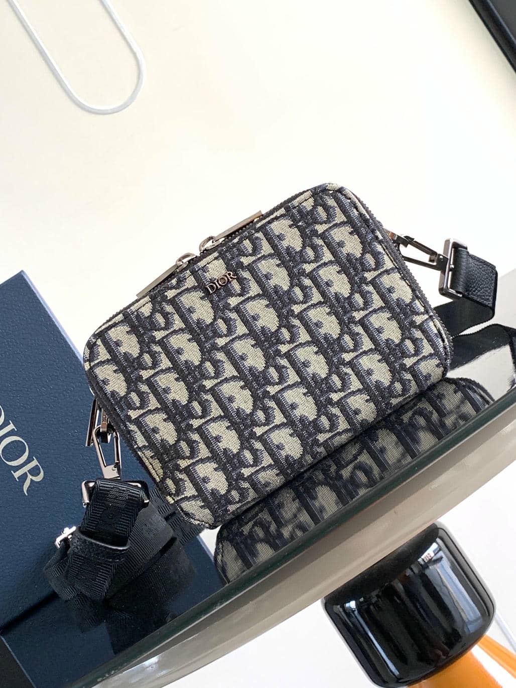 0011 Dior Man Bag